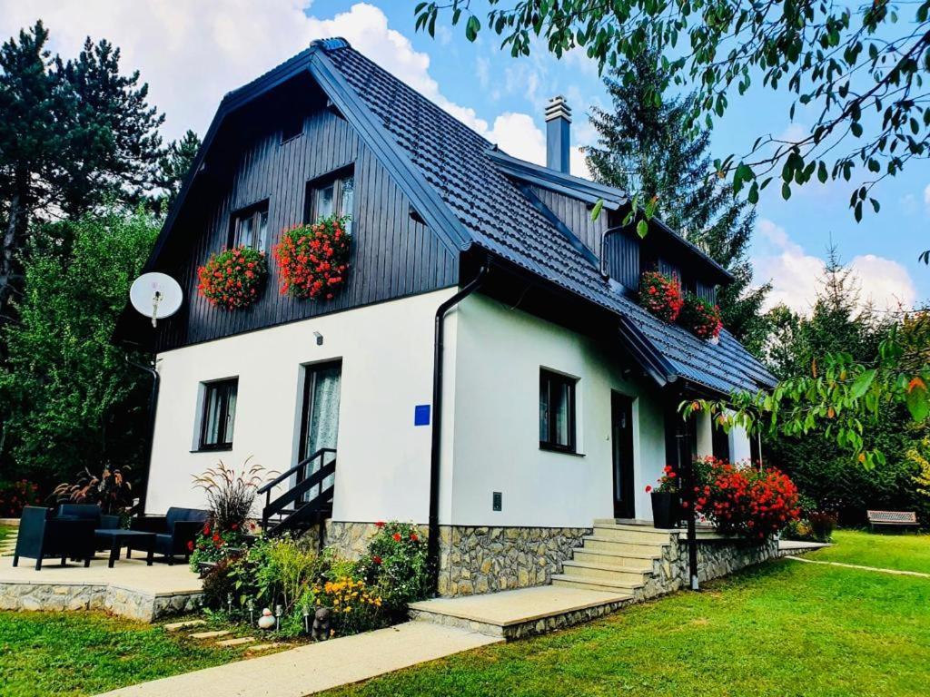 Plitvice Retreat Apartments Rudanovac Exterior photo